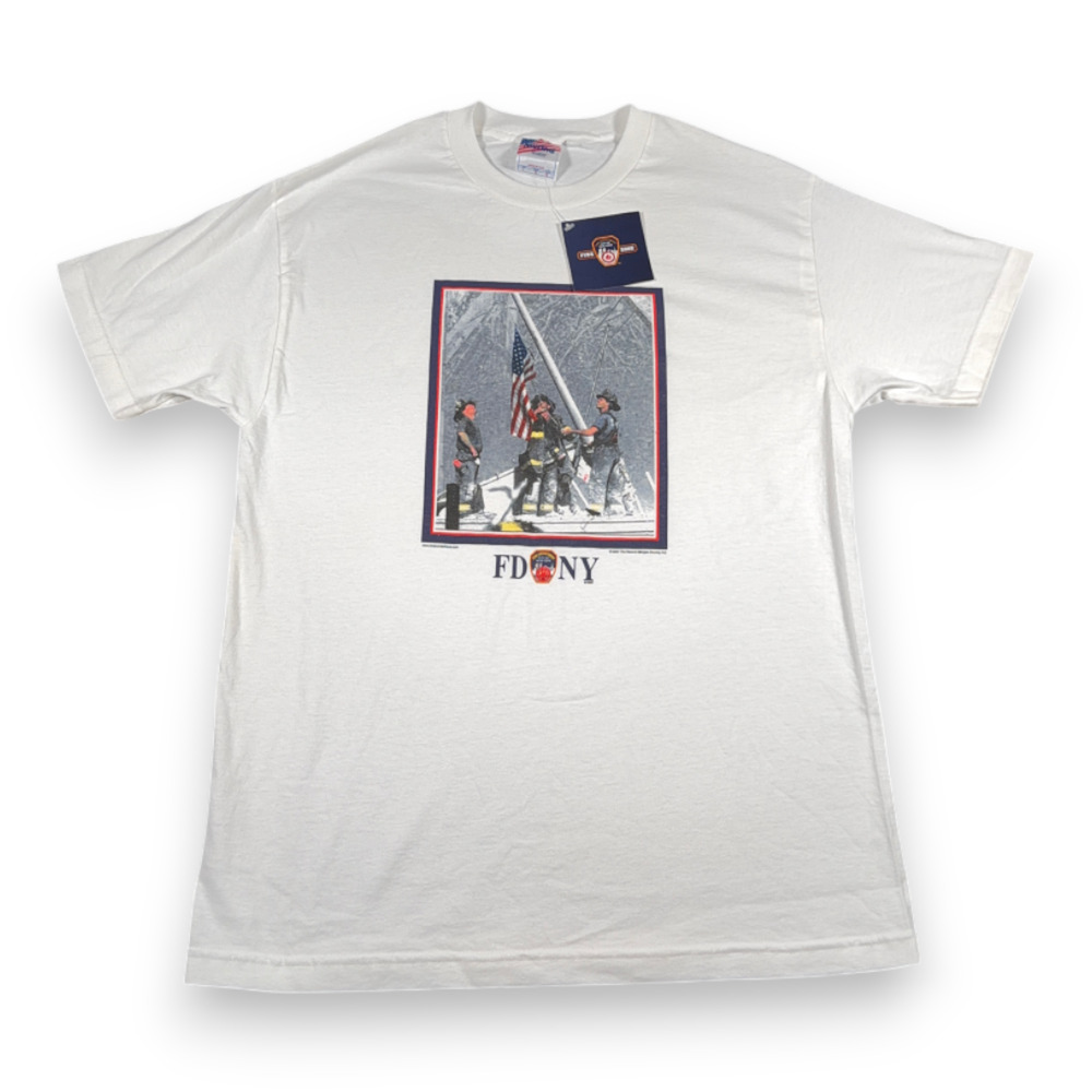Vintage FDNY Shirt Adult LARGE White Fire Department Flag 911 USA Deadstock Y2K
